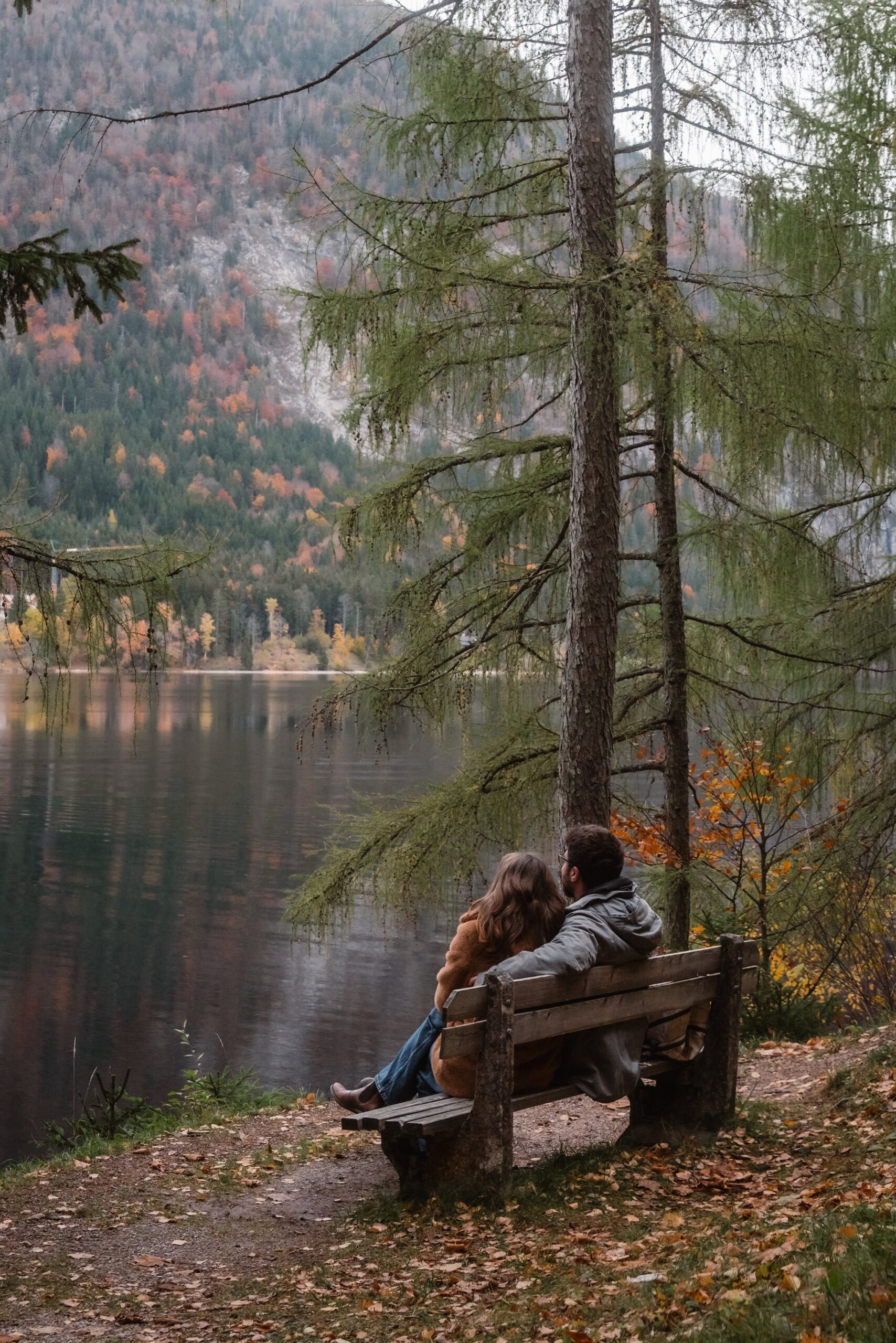 Integrity_783kb_ahmetyuksek-couple-on-bench-10140688